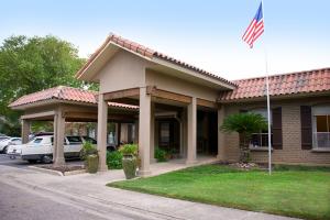 assisted living uvalde 8